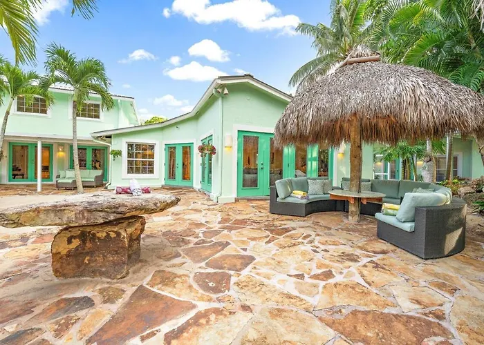 Kontiki Falls! Jupiter'S Exclusive Private Resort